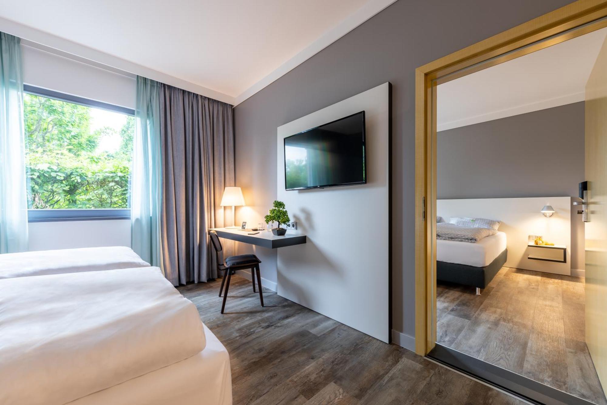Hotel Leipheim Sued Eksteriør bilde