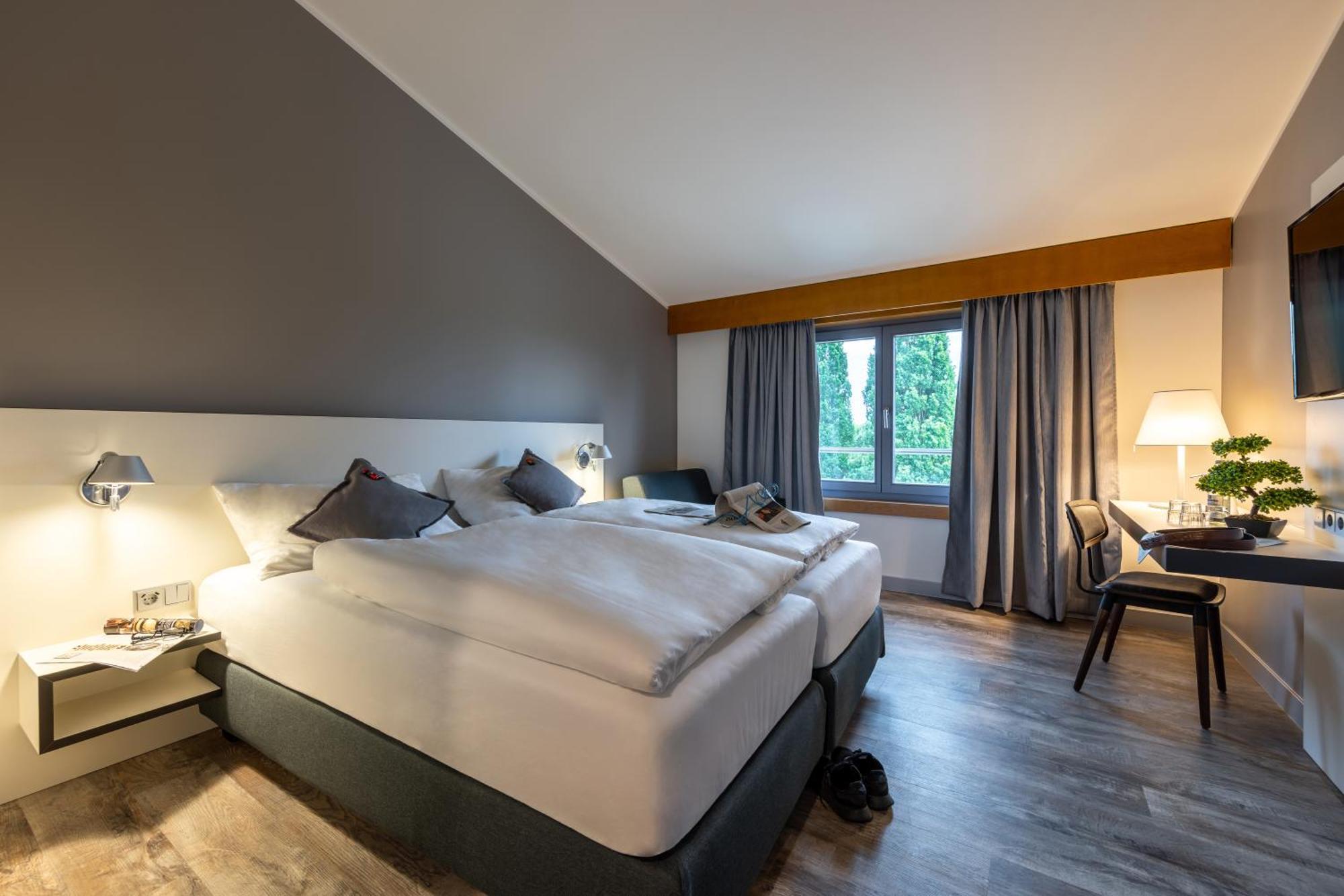Hotel Leipheim Sued Eksteriør bilde